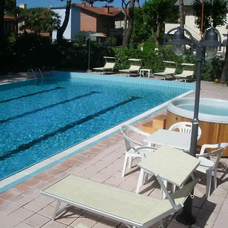 Ascot Otel Cervia